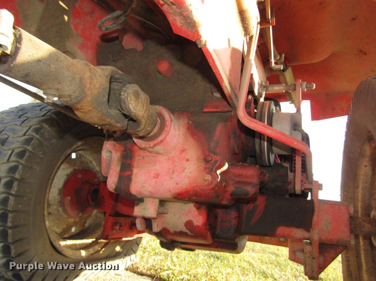 image for item DD2990 Gravely Professional 20-G lawn tractor