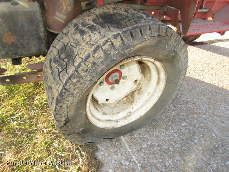 image for item DD2990 Gravely Professional 20-G lawn tractor