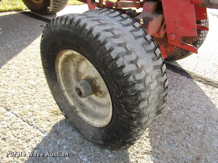 image for item DD2990 Gravely Professional 20-G lawn tractor
