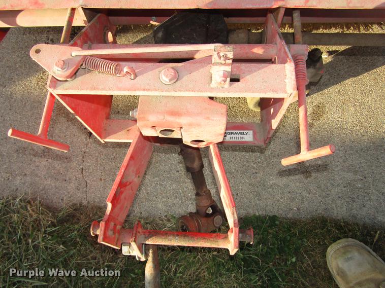 image for item DD2990 Gravely Professional 20-G lawn tractor