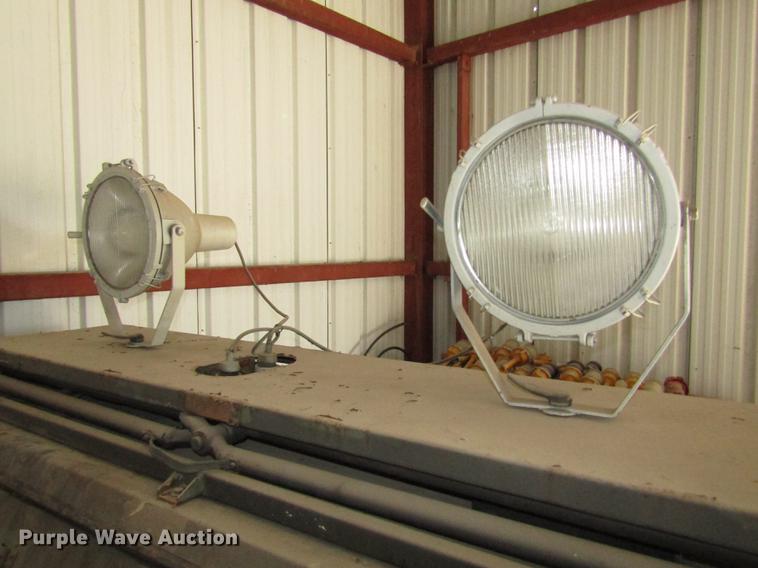 image for item DD2995 Stewart Avionics US NF-2 light plant