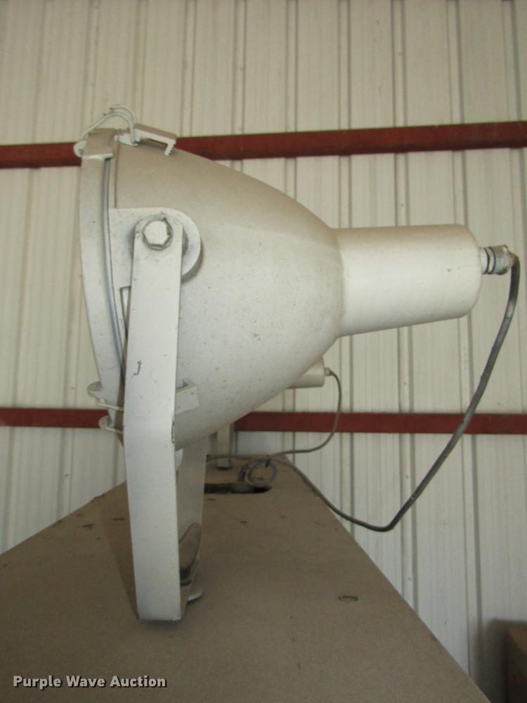 image for item DD2995 Stewart Avionics US NF-2 light plant