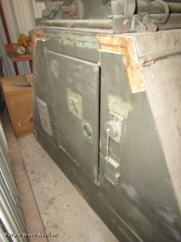 image for item DD2995 Stewart Avionics US NF-2 light plant