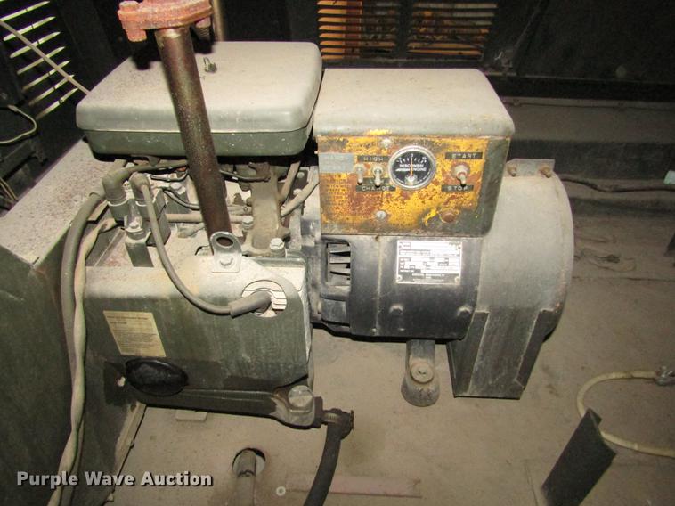 image for item DD2995 Stewart Avionics US NF-2 light plant