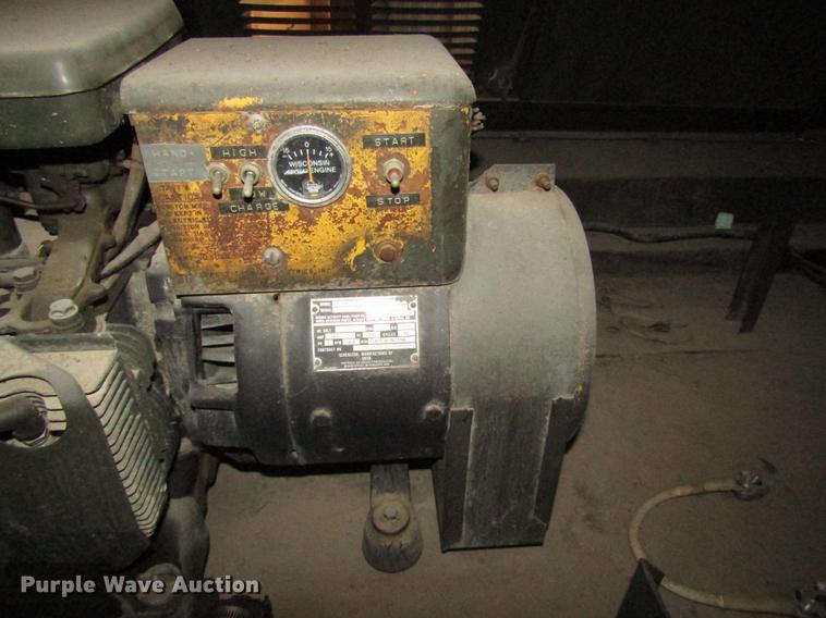 image for item DD2995 Stewart Avionics US NF-2 light plant