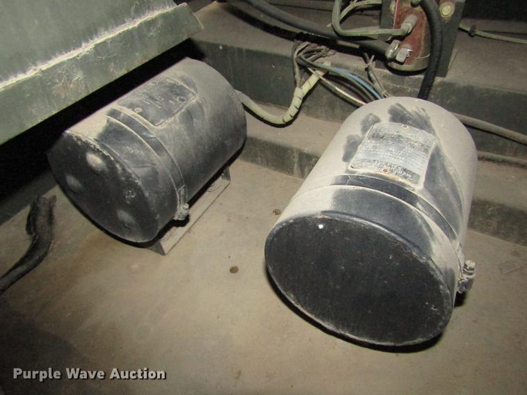 image for item DD2995 Stewart Avionics US NF-2 light plant