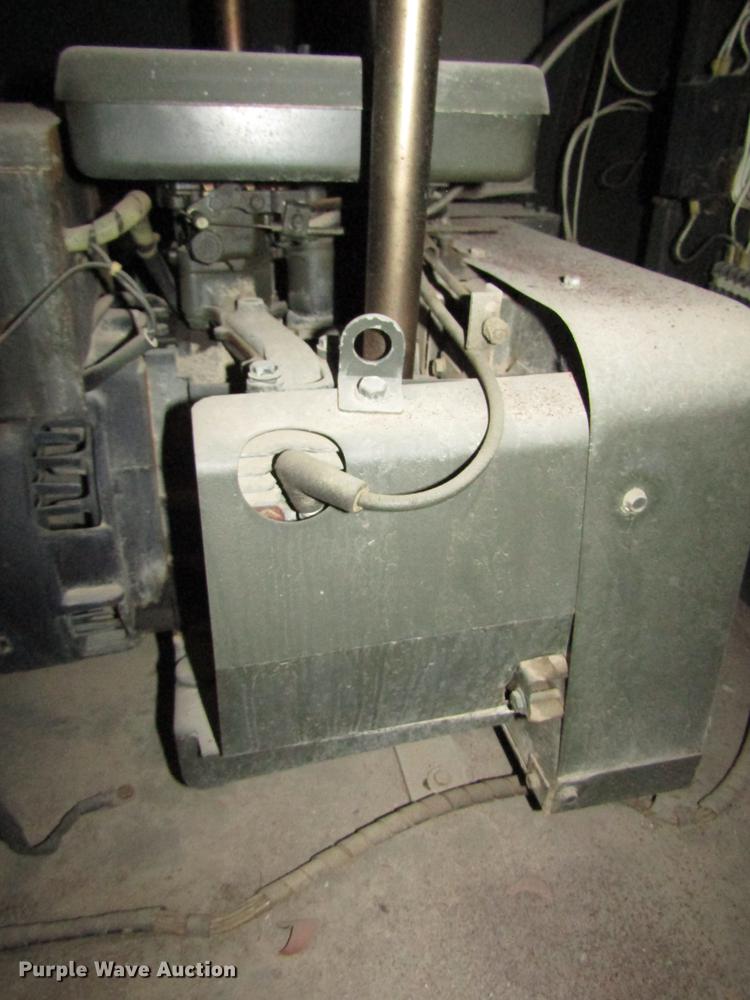 image for item DD2995 Stewart Avionics US NF-2 light plant