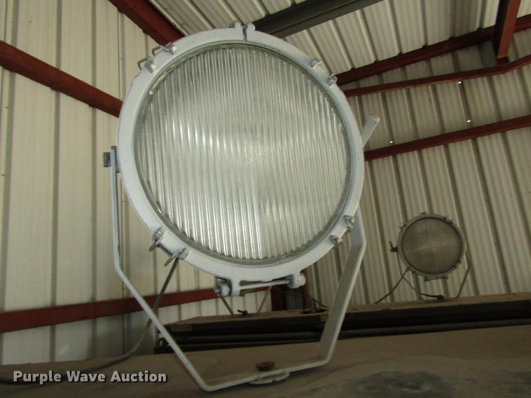 image for item DD2996 American Air Filter NF-2FPEG-2 light plant