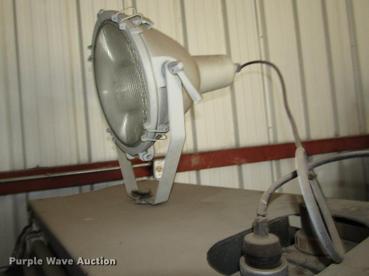 image for item DD2996 American Air Filter NF-2FPEG-2 light plant