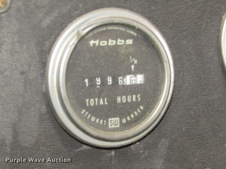 image for item DD2997 Delorean DMC/Logan tow tractor