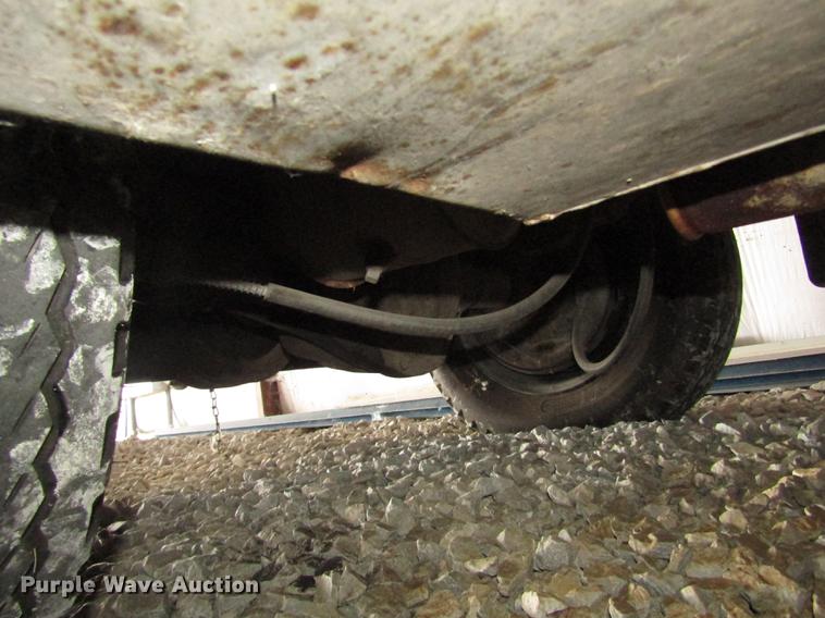 image for item DD2997 Delorean DMC/Logan tow tractor