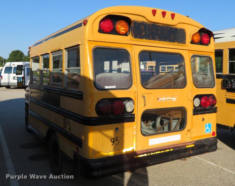 image for item DI9841 1995 Chevrolet G3500 school bus