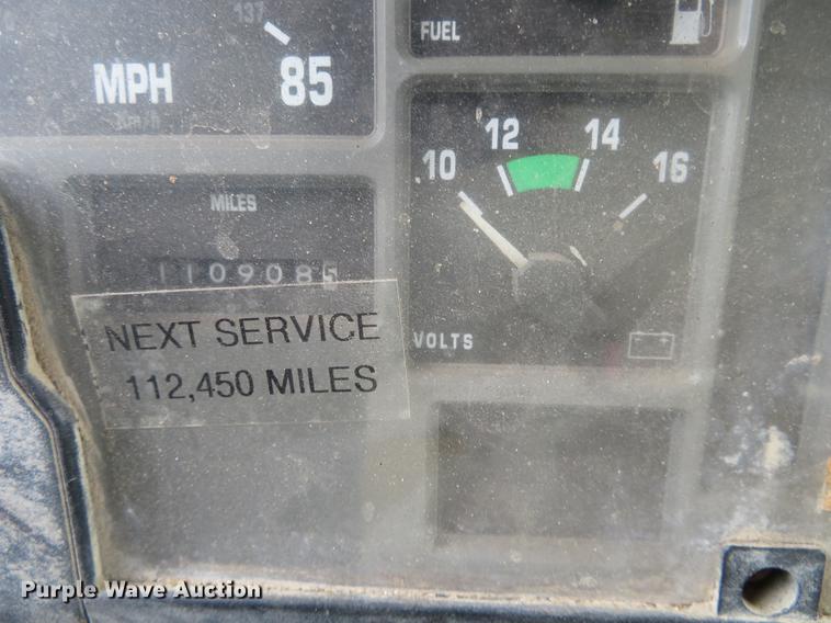 image for item DI9929 1995 International 4700 dump truck