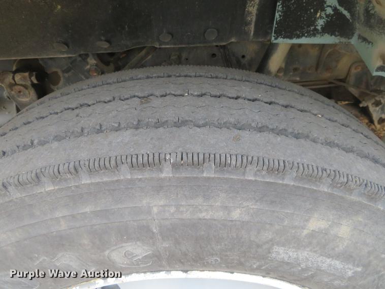 image for item DI9929 1995 International 4700 dump truck