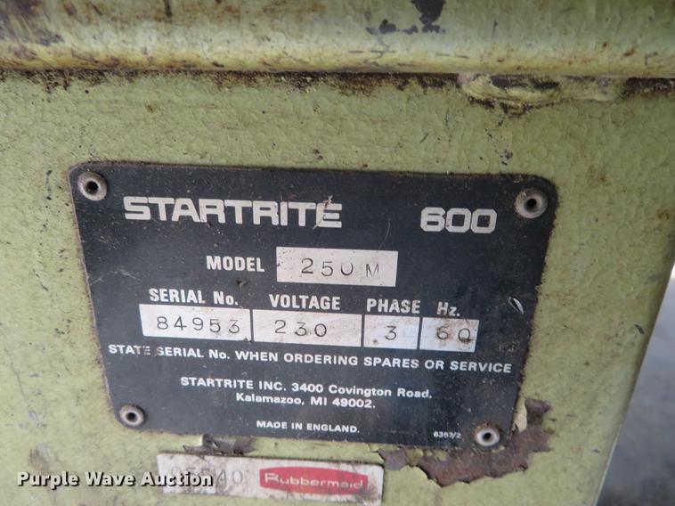 image for item DI9940 Startrite 600 band saw