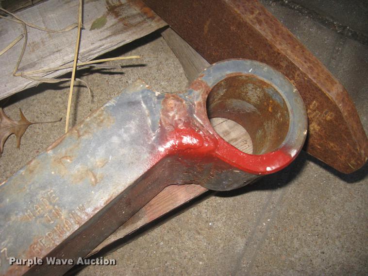 image for item DL9775 (2) lift forks