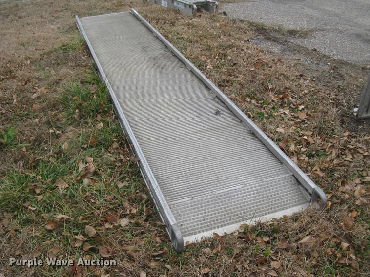 image for item DL9779 Aluminum ramp