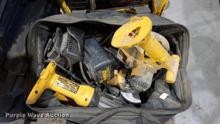 image for item DN9466 Tools