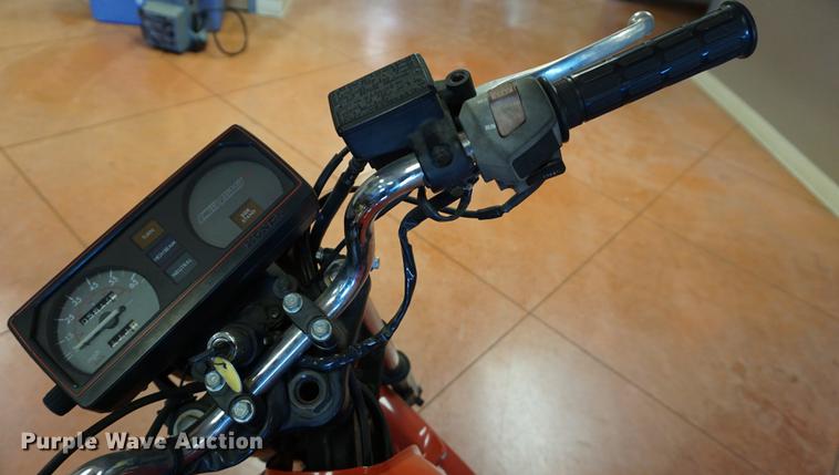 image for item DN9477 1990 Honda CB125T motorcycle