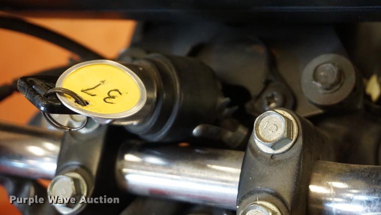 image for item DN9477 1990 Honda CB125T motorcycle