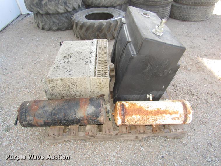 image for item DO9074 Tools