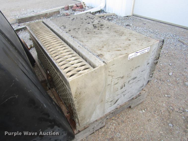 image for item DO9074 Tools