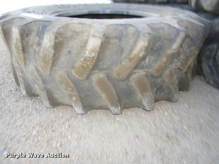 image for item DO9077 (5) Firestone tires