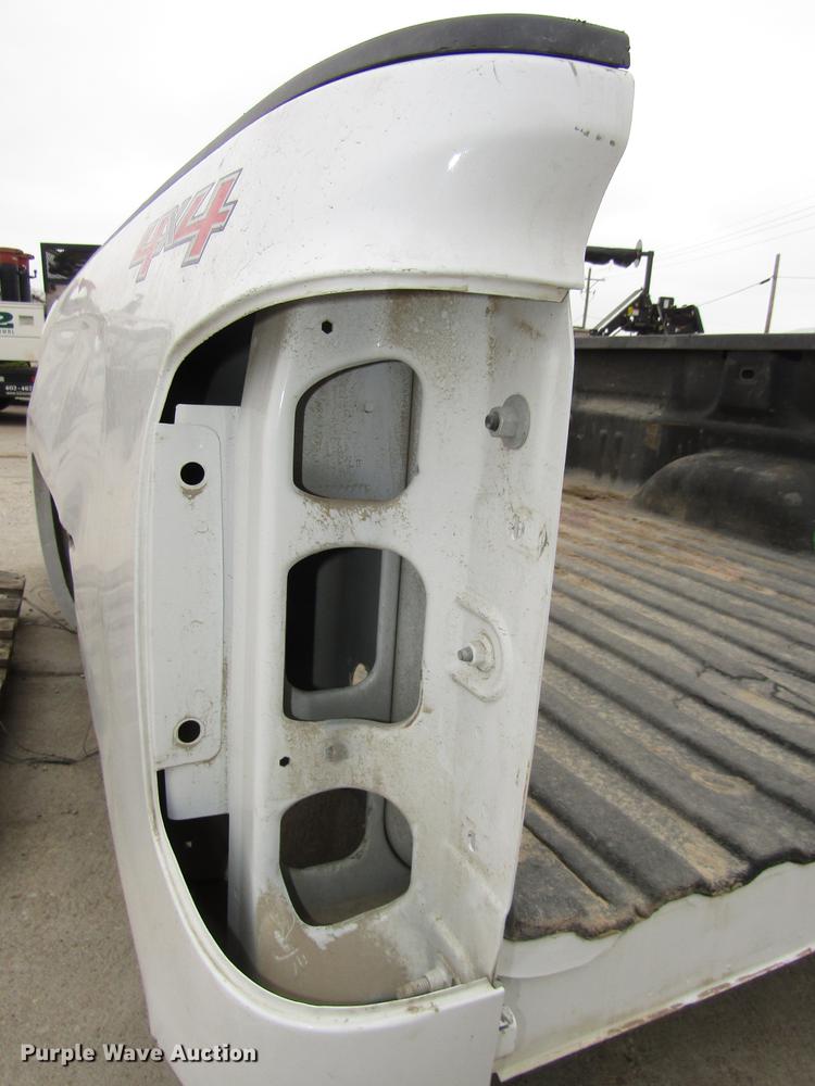 image for item DO9078 Chevrolet Silverado pickup truck bed