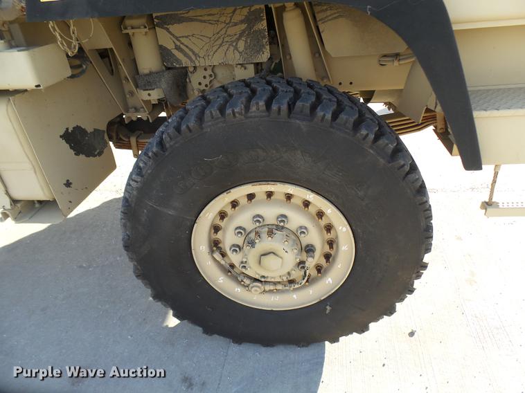 image for item DP9600 1997 Stewart Stevenson M-1078 flatbed truck