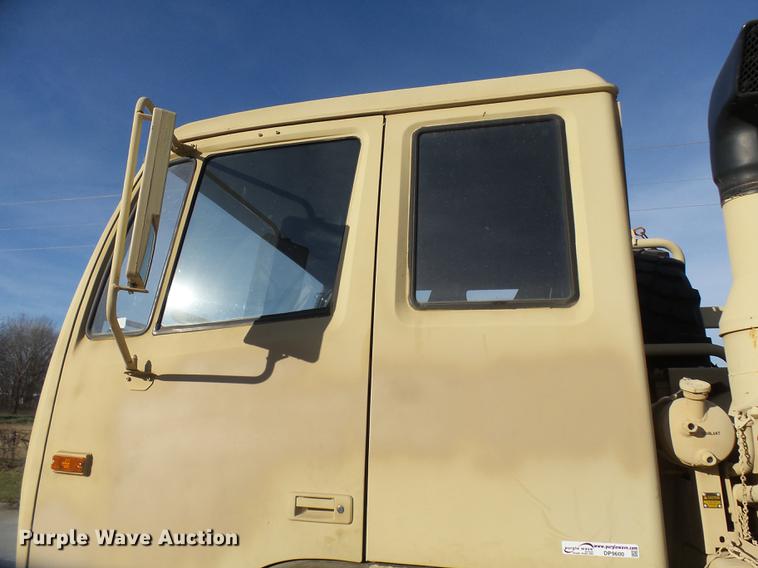 image for item DP9600 1997 Stewart Stevenson M-1078 flatbed truck