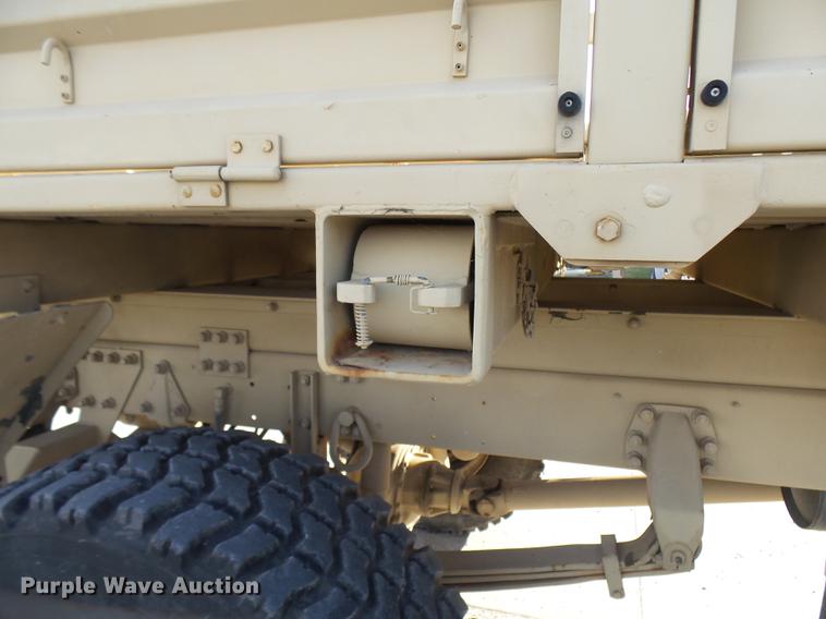 image for item DP9600 1997 Stewart Stevenson M-1078 flatbed truck