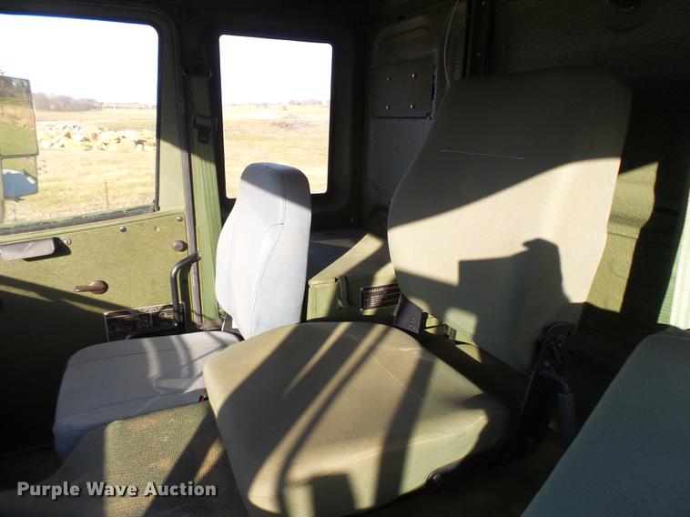 image for item DP9600 1997 Stewart Stevenson M-1078 flatbed truck