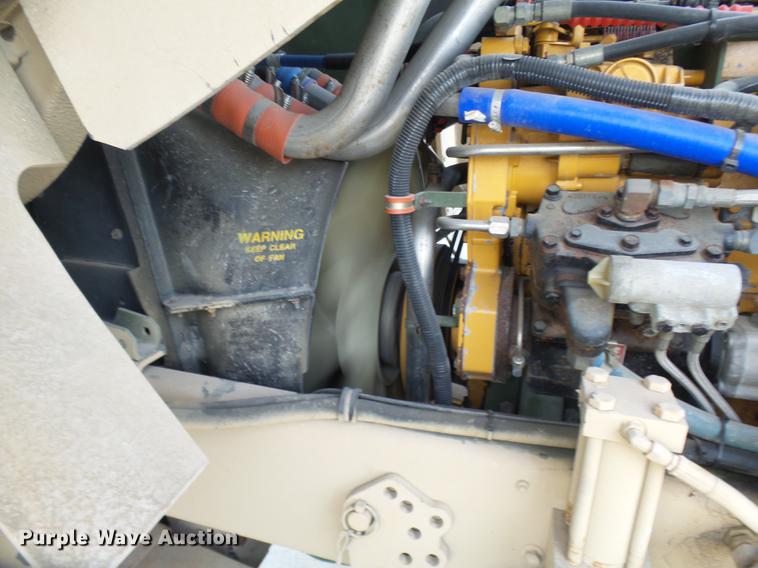 image for item DP9600 1997 Stewart Stevenson M-1078 flatbed truck