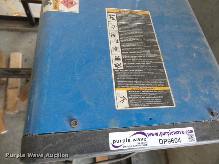 image for item DP9604 Miller Bobcat 250NT welder/generator