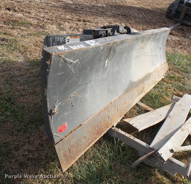 image for item DP9608 2011 Bobcat Dozer 96 six-way blade