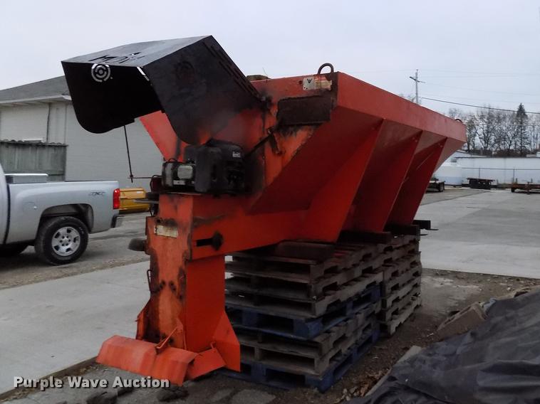 image for item DP9941 MDV spreader