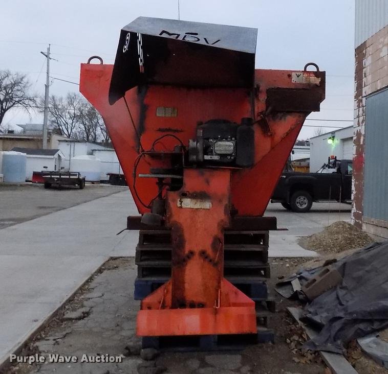 image for item DP9941 MDV spreader