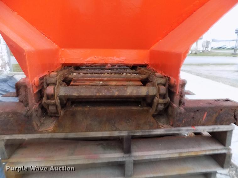 image for item DP9941 MDV spreader