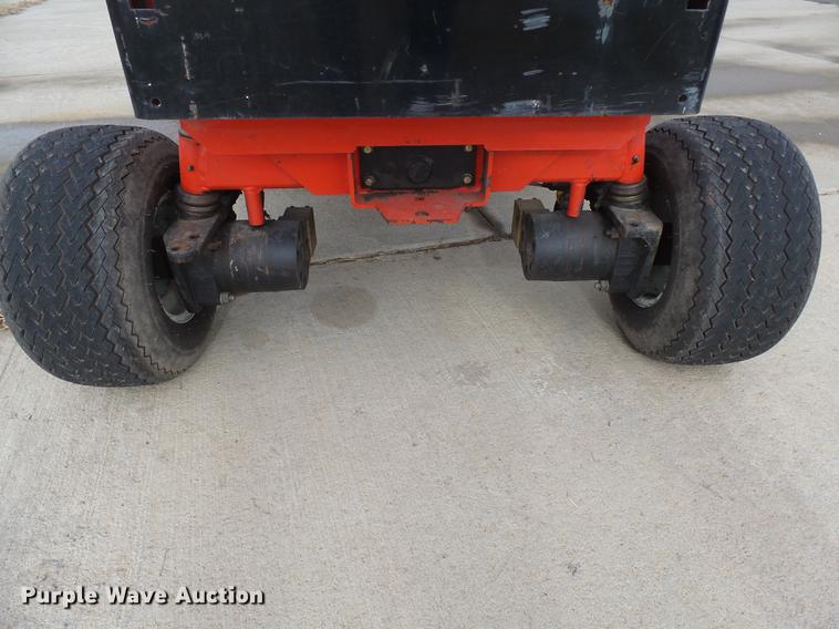 image for item DX9004 Jacobsen 628D Turf Cat lawn mower