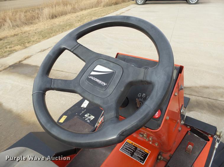 image for item DX9004 Jacobsen 628D Turf Cat lawn mower