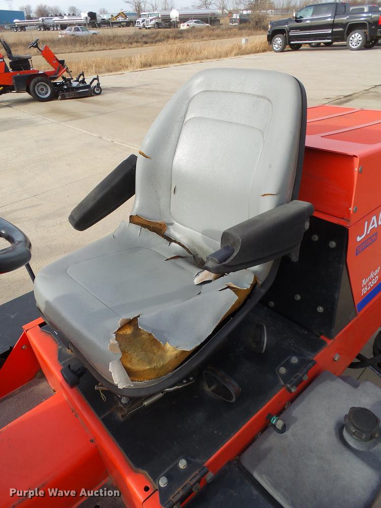 image for item DX9007 Jacobsen T628D Turf Cat lawn mower