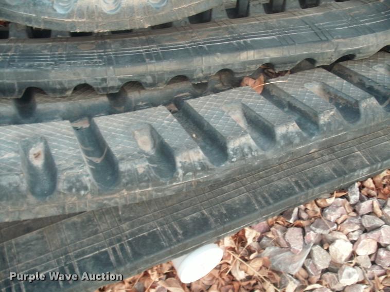 image for item DX9013 450x55x86 skid steer tracks