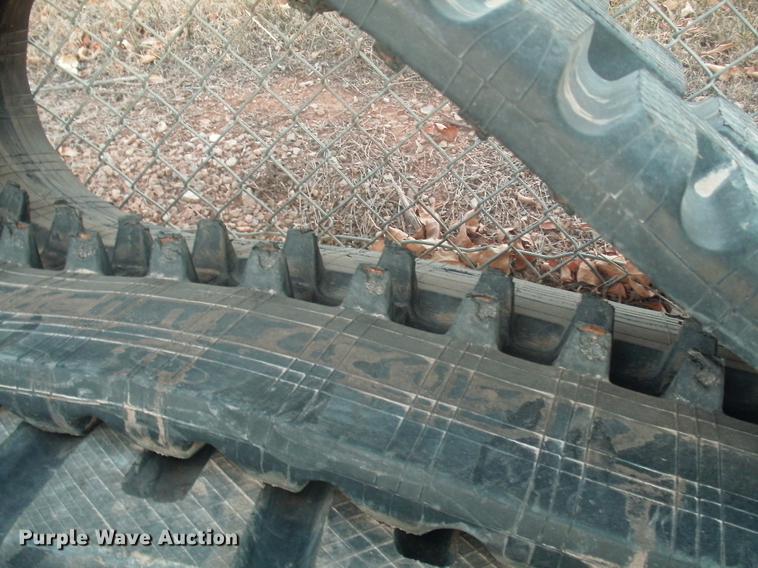 image for item DX9013 450x55x86 skid steer tracks