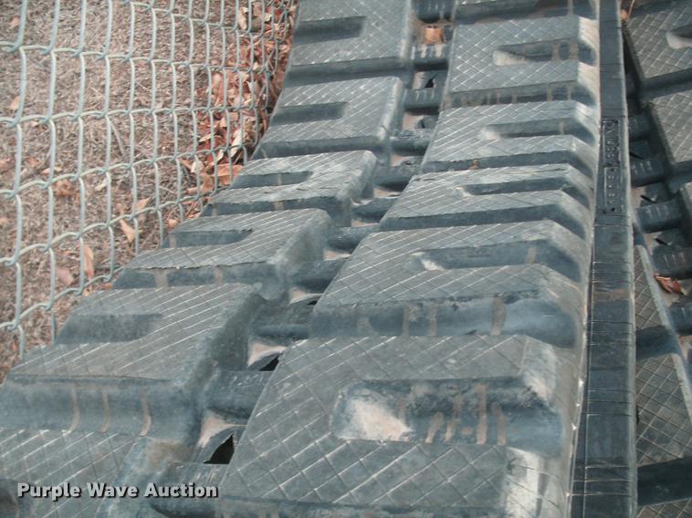 image for item DX9013 450x55x86 skid steer tracks