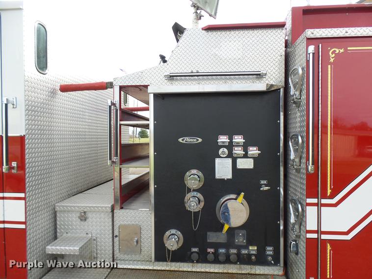 image for item DX9274 1996 Pierce fire truck