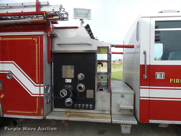 image for item DX9274 1996 Pierce fire truck