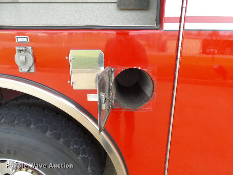 image for item DX9274 1996 Pierce fire truck