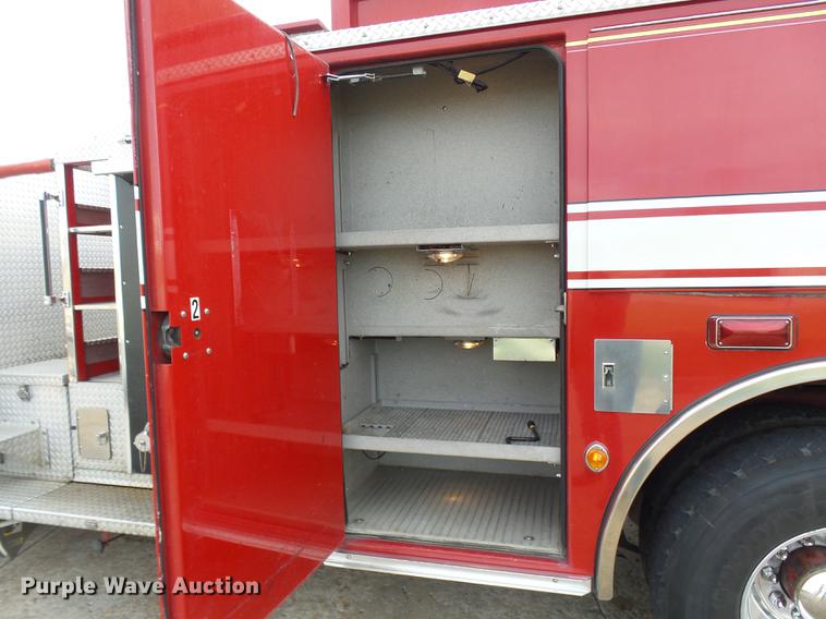 image for item DX9274 1996 Pierce fire truck