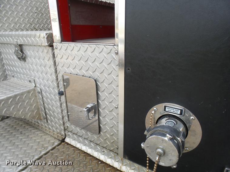 image for item DX9274 1996 Pierce fire truck