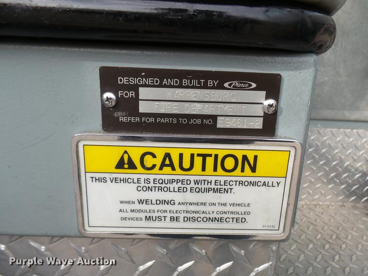 image for item DX9274 1996 Pierce fire truck